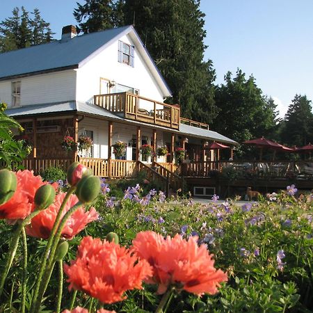 Heriot Bay Inn Eksteriør bilde