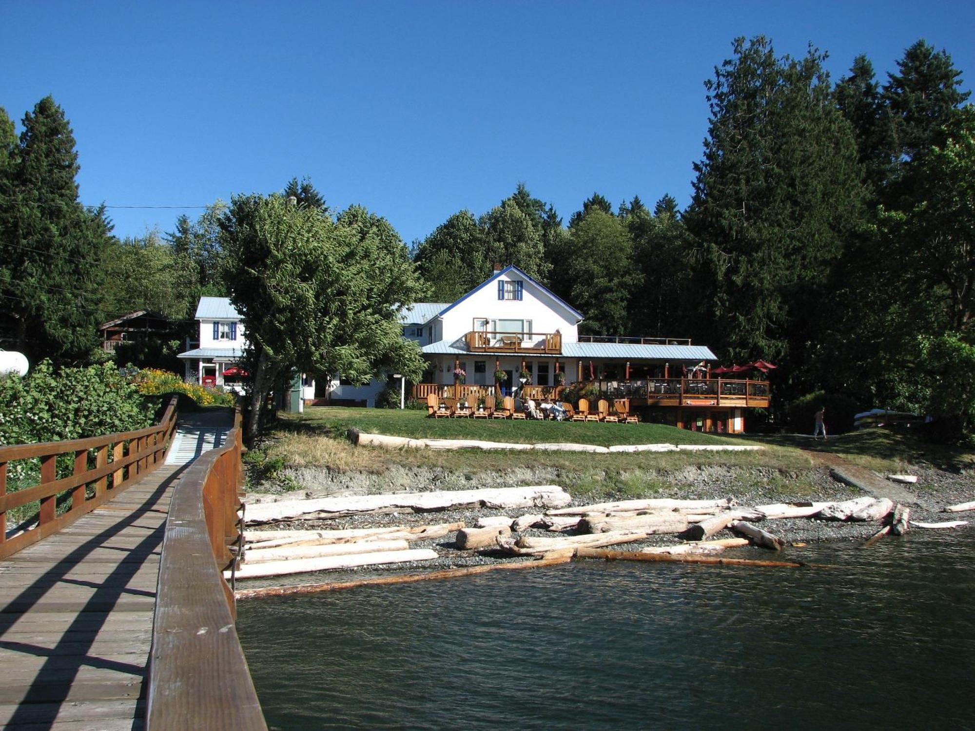 Heriot Bay Inn Eksteriør bilde